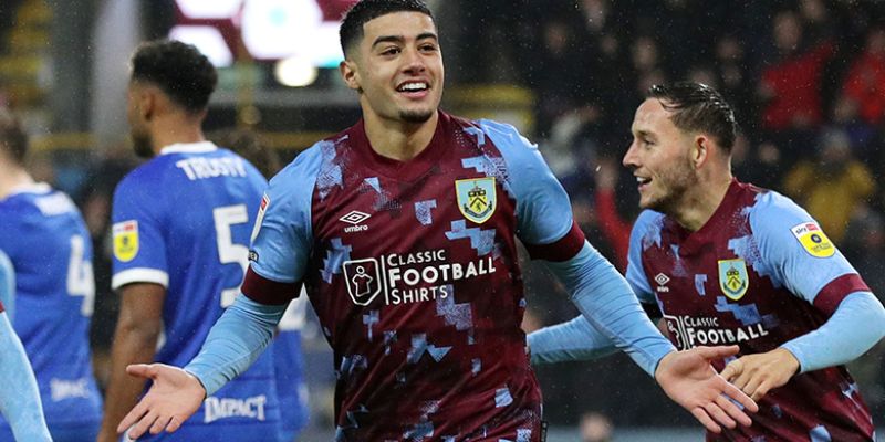 Làm thế nào để nhận diện kèo bóng đá chuẩn?